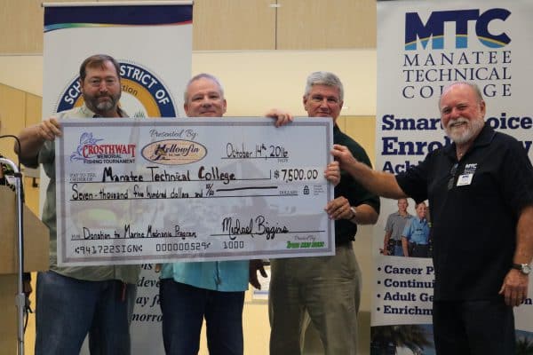 Businesses receive awards, give scholarships at MTC