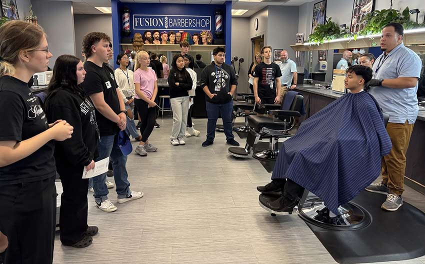 MTC-students-serving-community