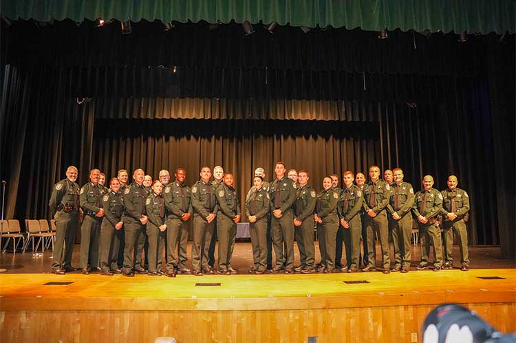 law-enforcement-graduats