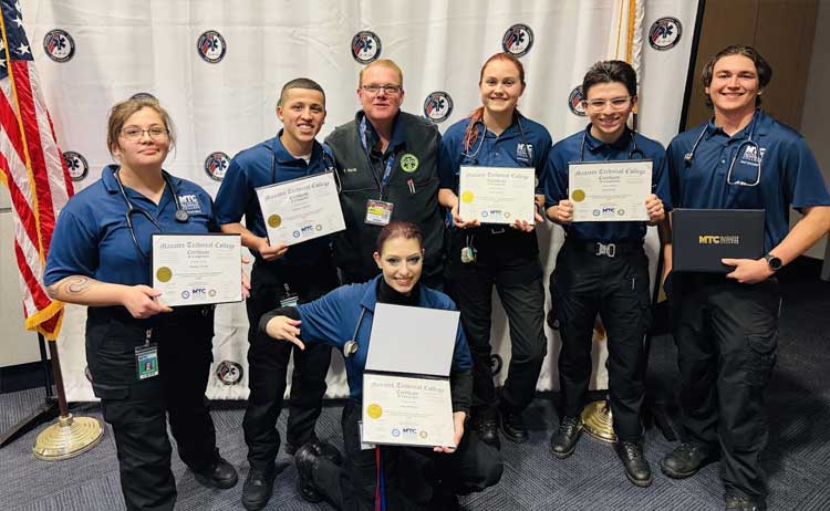 mtc-graduation-photos