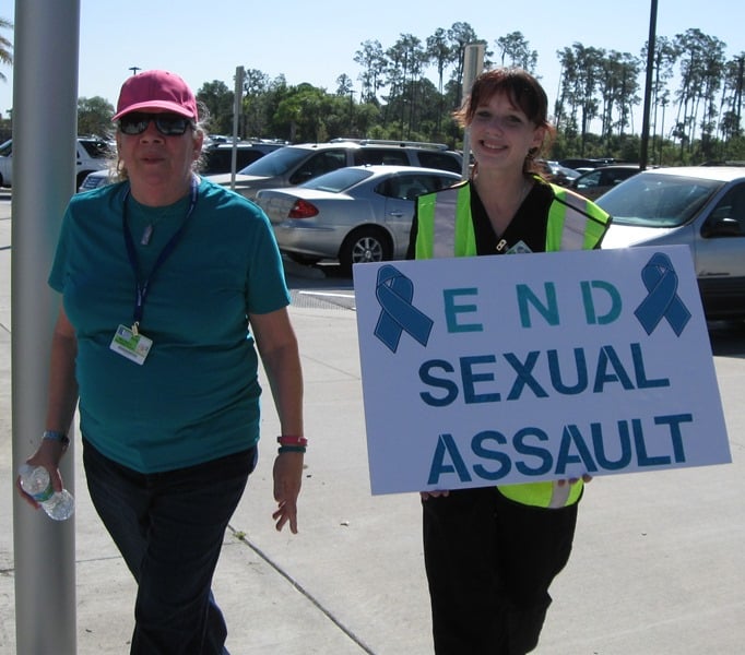 Students Mary Raiman & Heather Hendricks