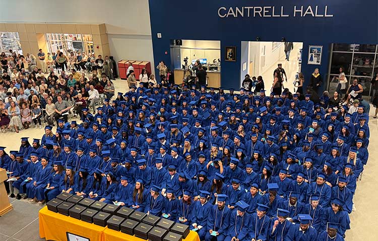 winter-graduation-january